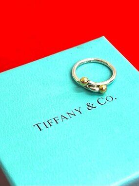 Tiffany & Co Hook Eye Love Knot 18K Gold Ring Silver